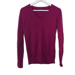 Final Price! Banana Republic Merino Wool V Neck Sweater